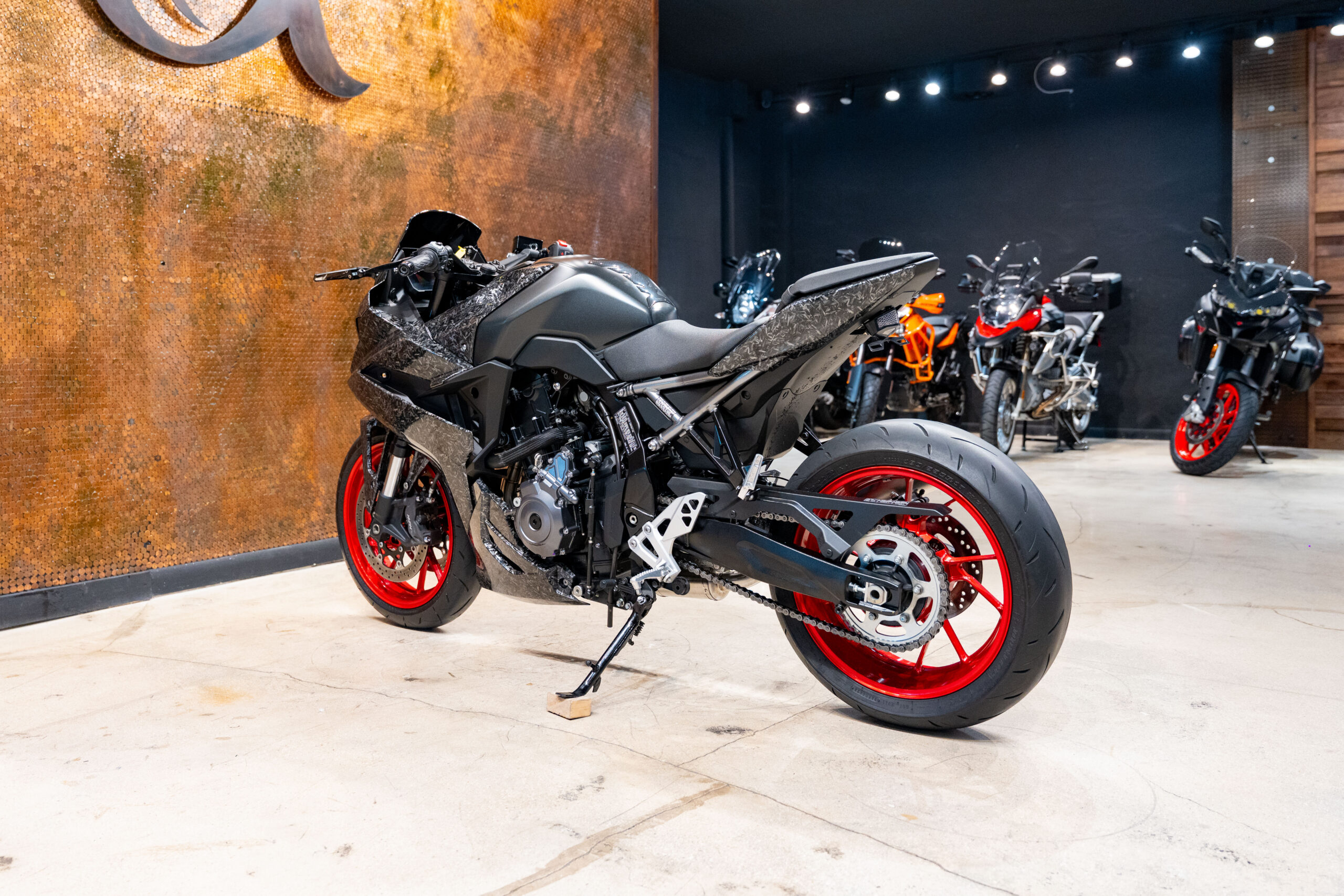 2024 ZUSUKI GSX-8R