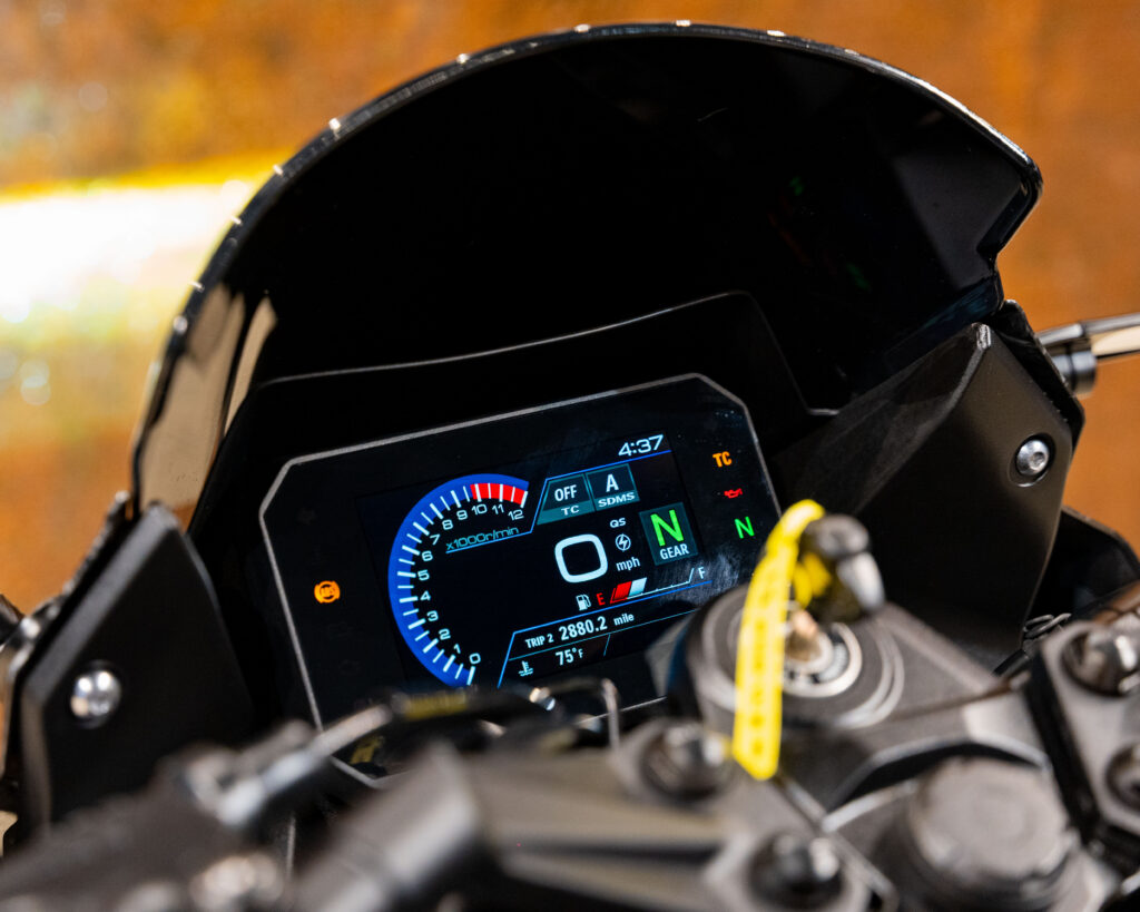 2024 ZUSUKI GSX-8R