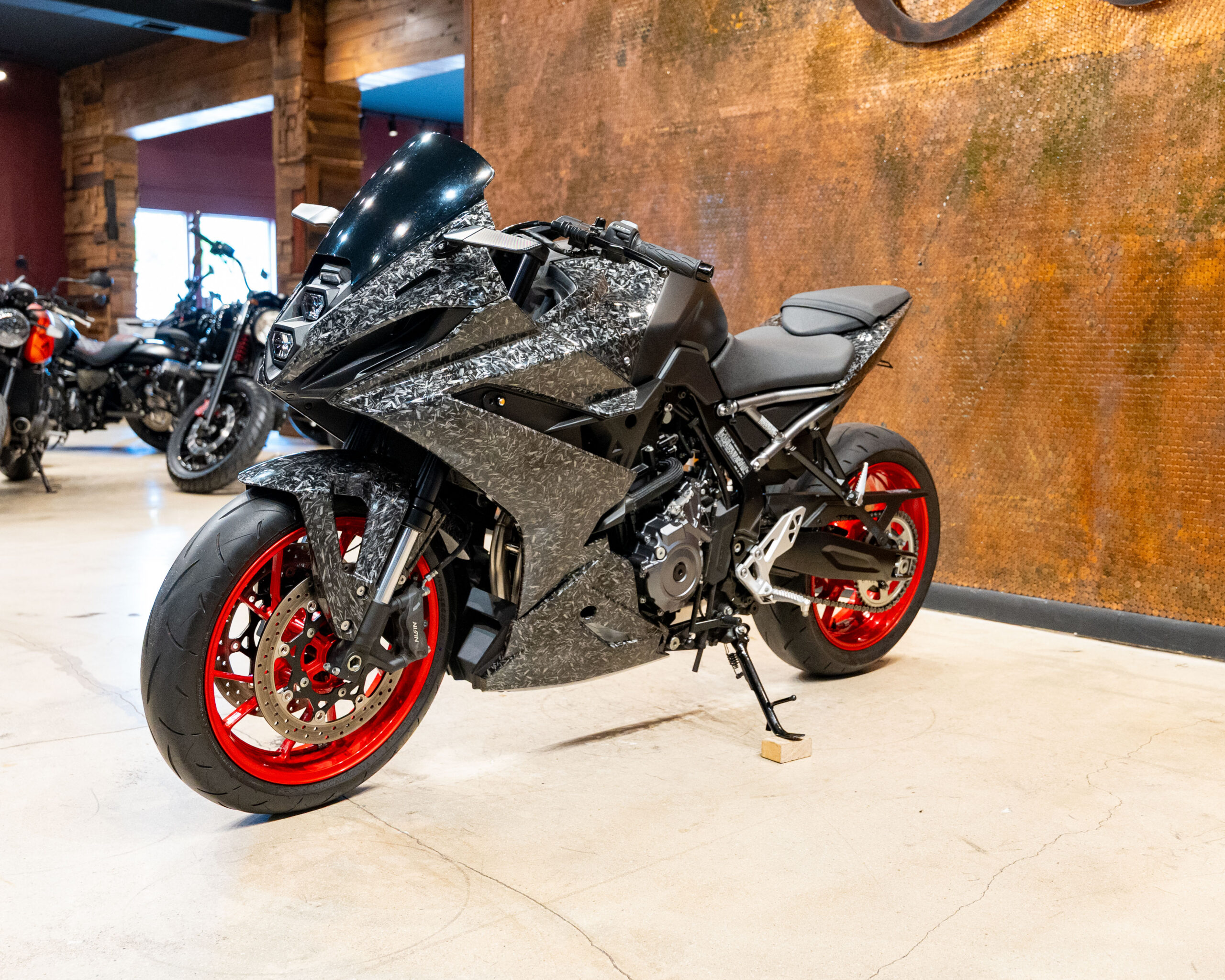 2024 ZUSUKI GSX-8R