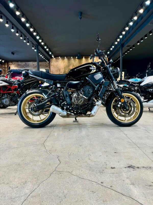 2023 YAMAHA XSR700 - Image 7