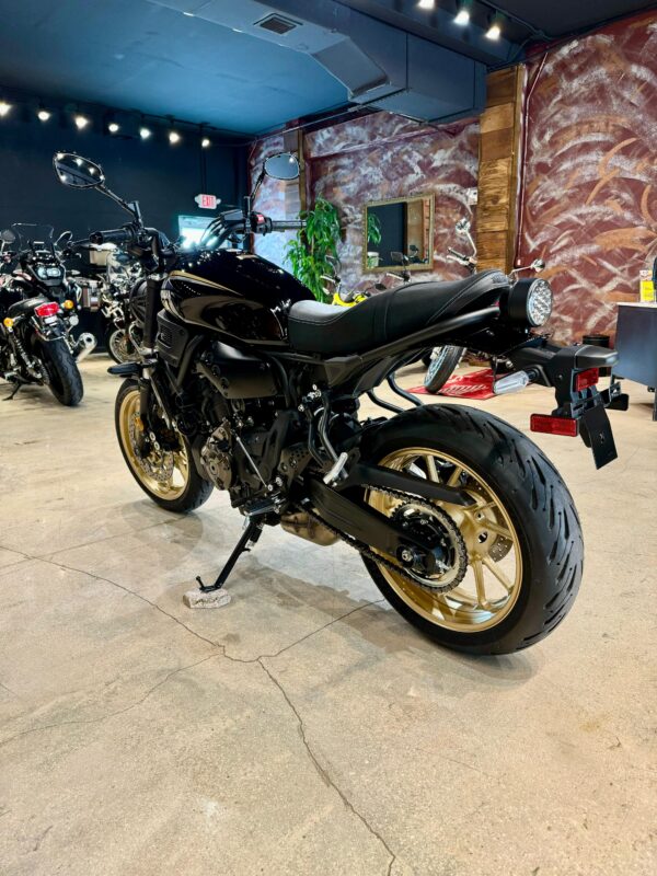 2023 YAMAHA XSR700 - Image 5