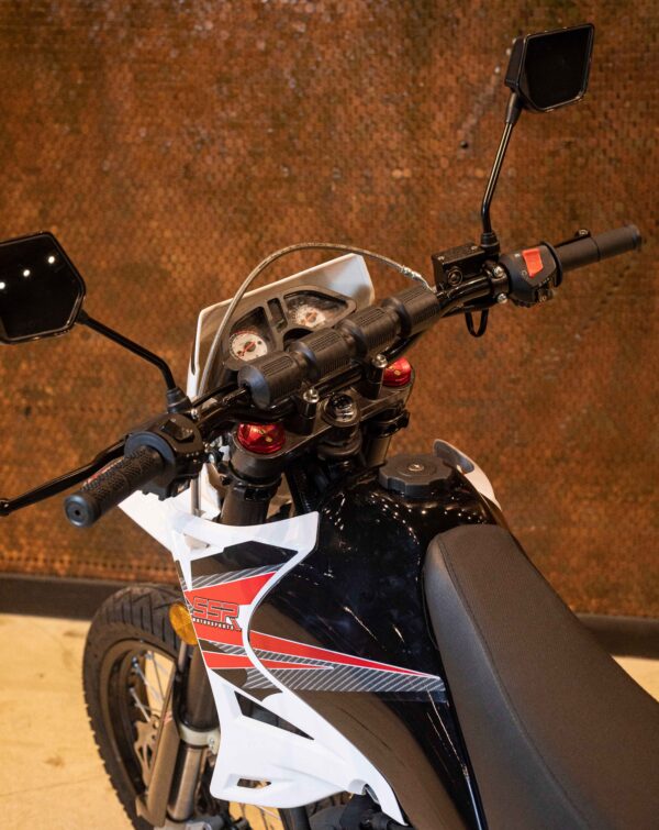 XF250 STREET - Image 9