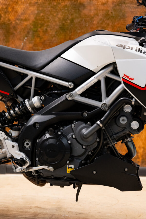 2014 APRILIA DORSODURO 750 ABS - Image 9