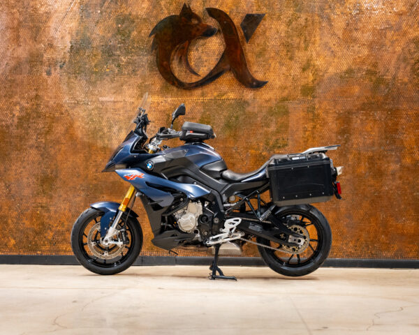 2018 BMW S1000XR - Image 4
