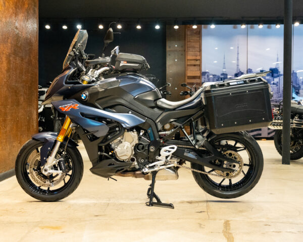 2018 BMW S1000XR - Image 8