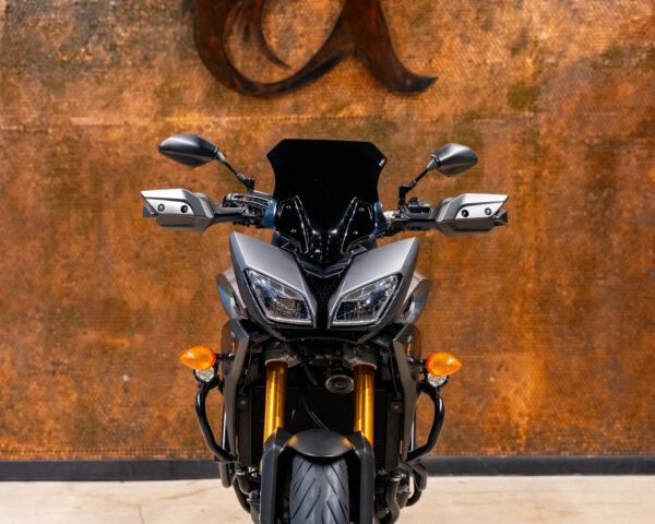 2015 YAMAHA FJ-09 - Image 9