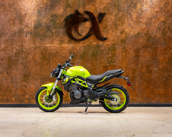 2023 BENELLI 302S - Image 4