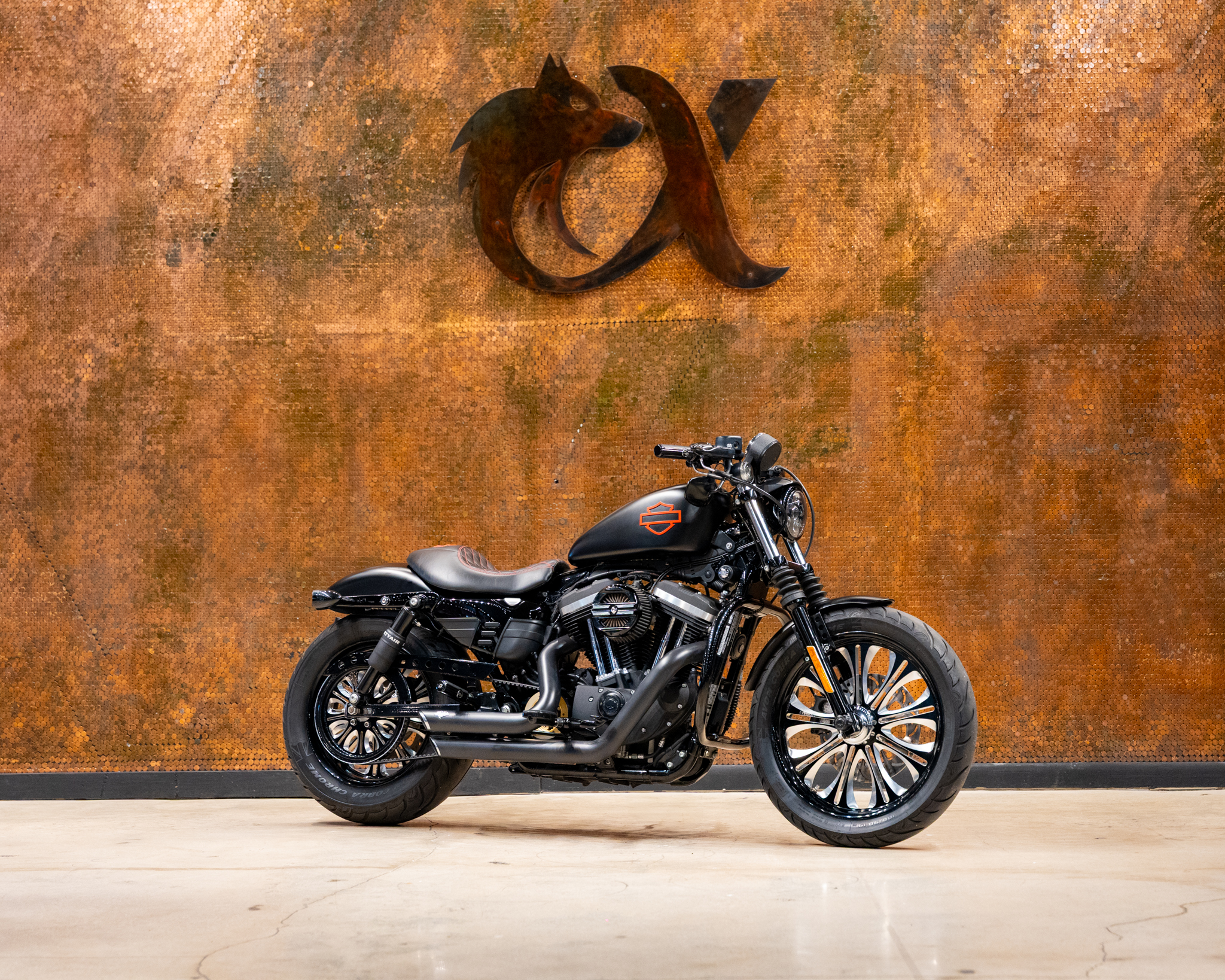 2019 HARLEY DAVIDSON SPORTSTER IRON 883™ CUSTOM