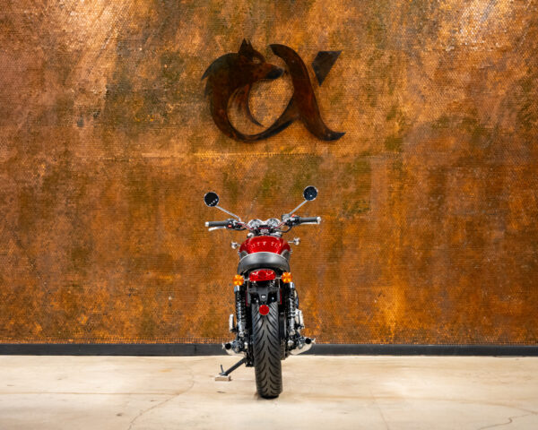 2023 TRIUMPH BONNEVILLE T120 - Image 5