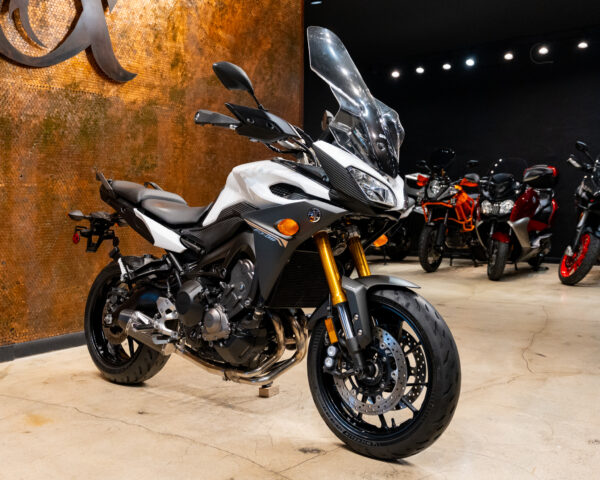 2017 YAMAHA JF-09 - Image 7