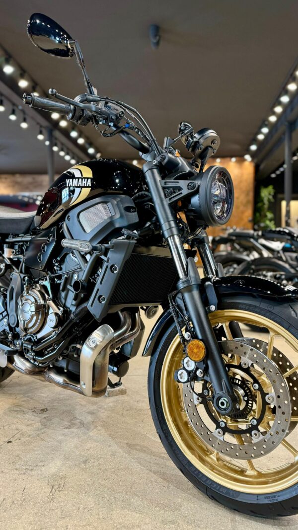 2023 YAMAHA XSR700 - Image 2