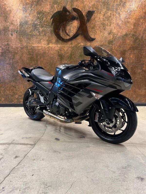 2023 KAWASAKI NINJA ZX-14 (ABS) - Image 2