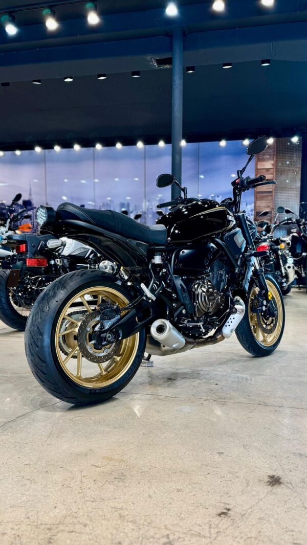 2023 YAMAHA XSR700 - Image 10