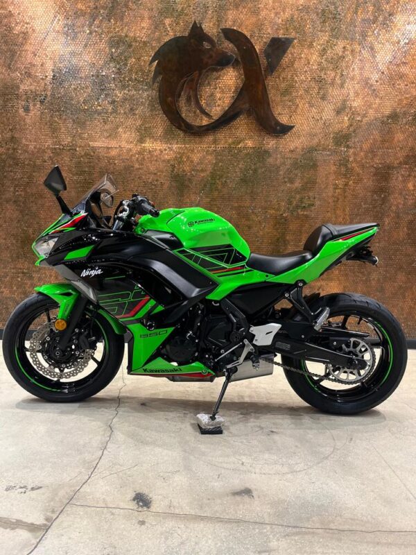 2023 KAWASAKI NINJA 650 KRT (ABS) - Image 8