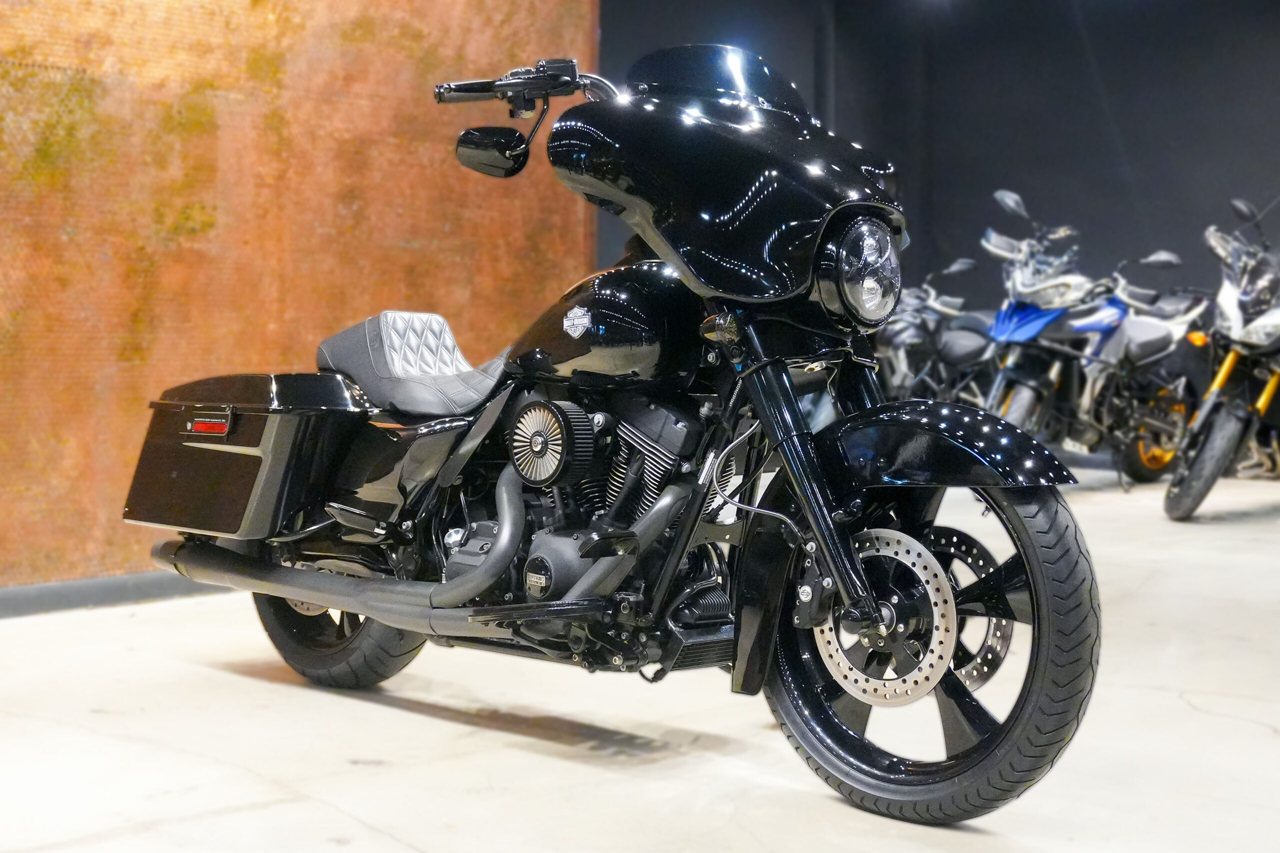 2010 HARLEY DAVIDSON STREET GLIDE CUSTOM