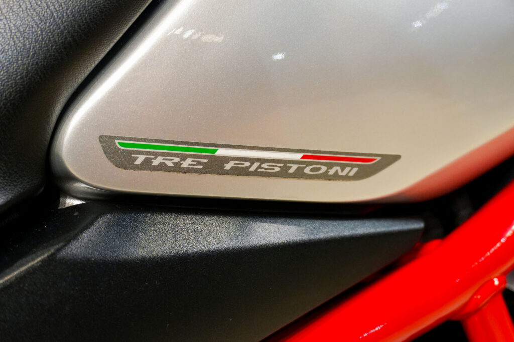 2016 MV AGUSTA TURISMO VELOCE 800
