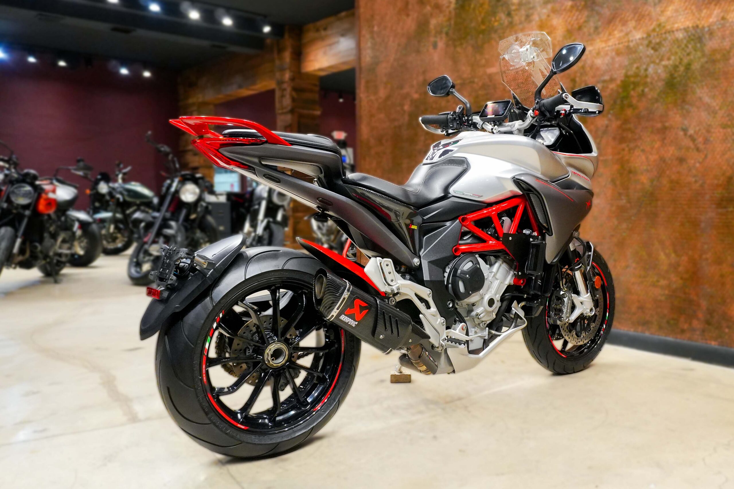 2016 MV AGUSTA TURISMO VELOCE 800