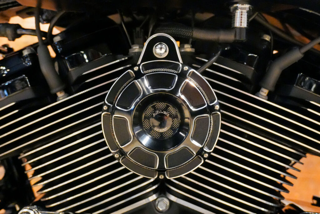 2017 HARLEY DAVIDSON XL1200CX ROADSTER