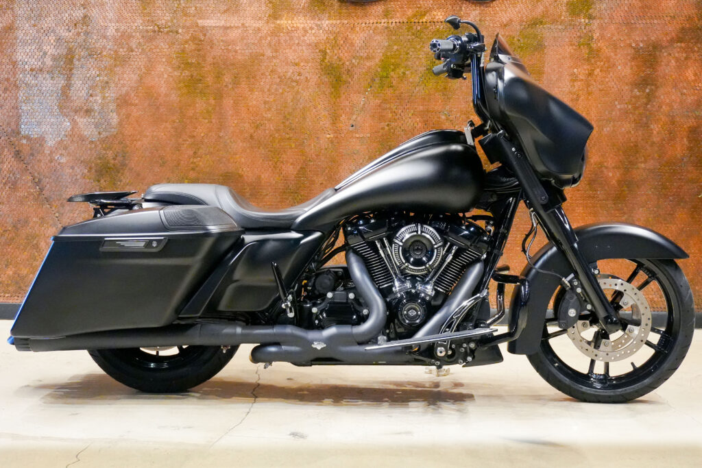 2017 HARLEY DAVIDSON XL1200CX ROADSTER