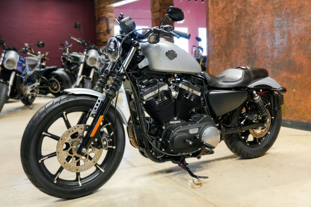 2020 HD SPORTSTER IRON 883