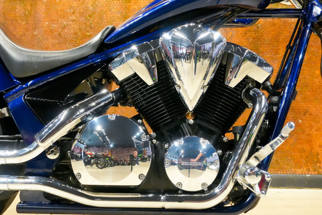 2020 HONDA FURY BLUE