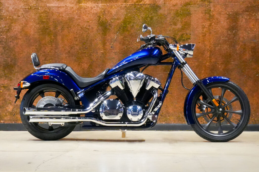 2020 HONDA FURY BLUE
