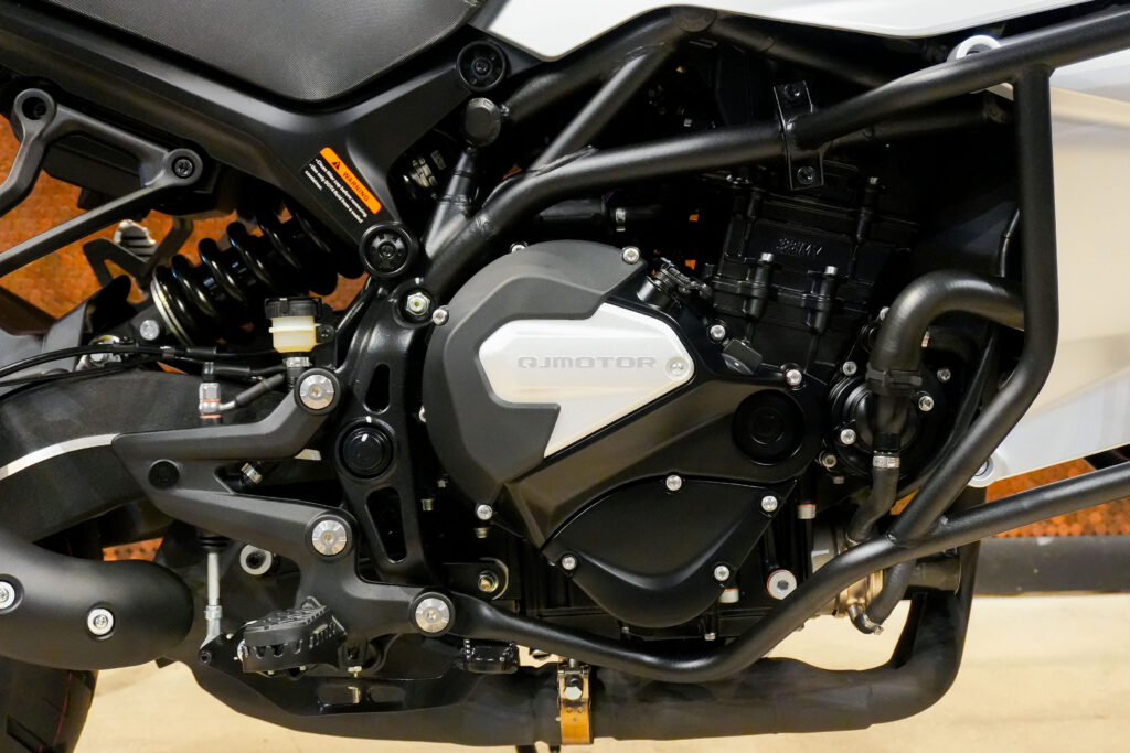 2023 QJ MOTOR SRT750