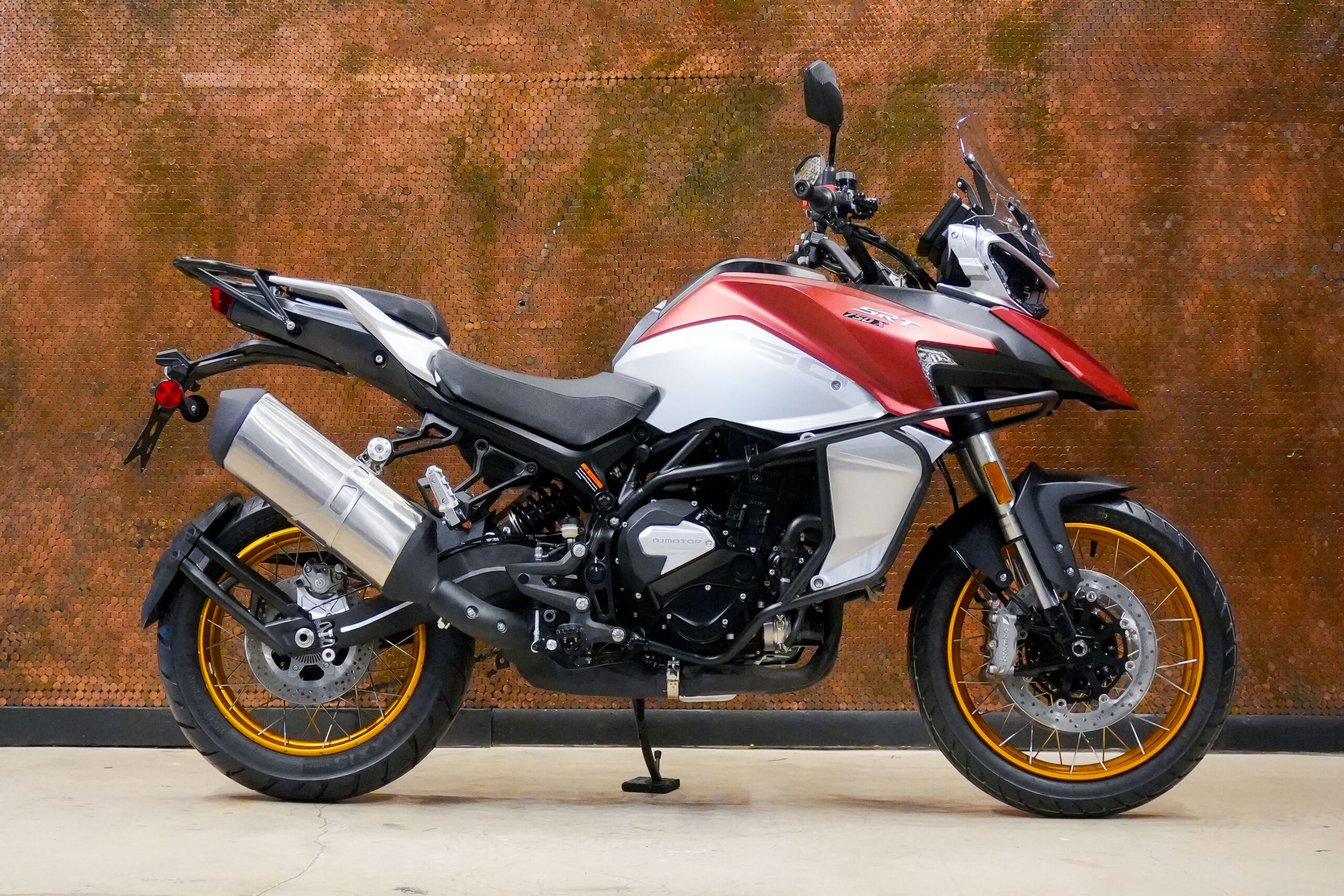 2023 QJ MOTOR SRT750