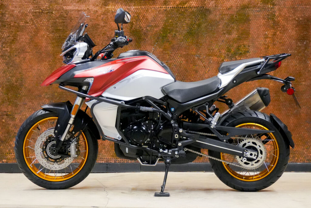 2023 QJ MOTOR SRT750
