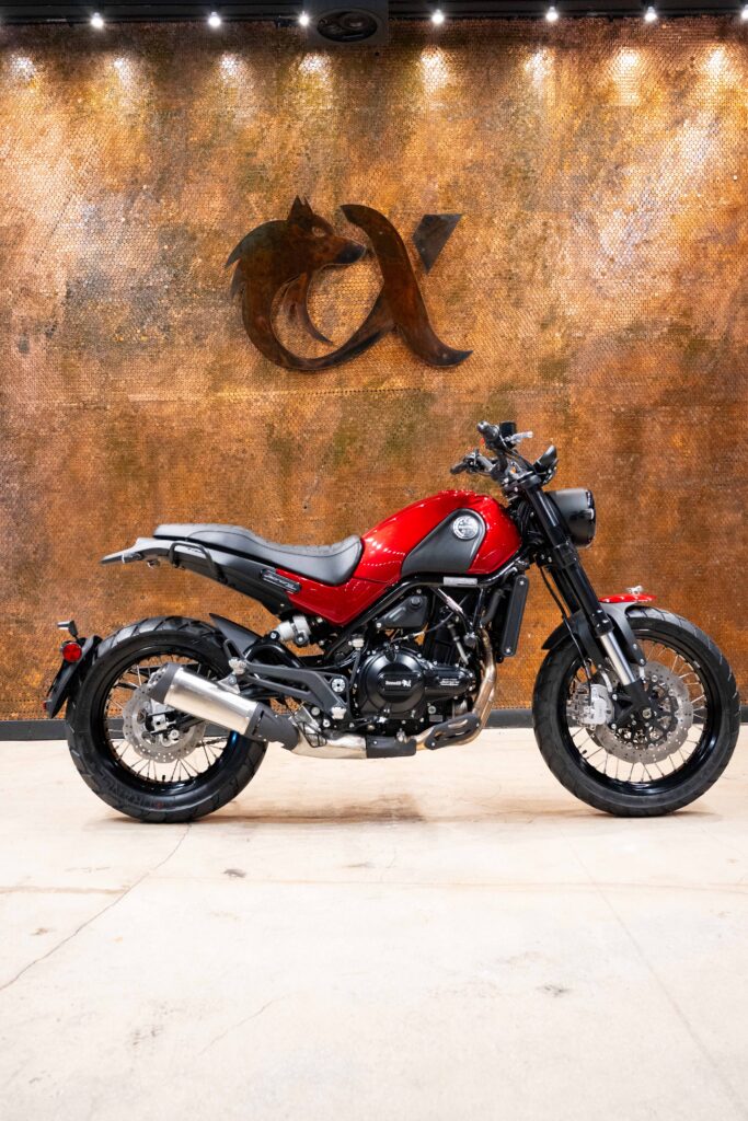 2021 BENELLI LEONCINO 500