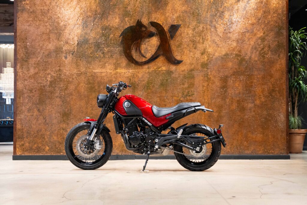2021 BENELLI LEONCINO 500