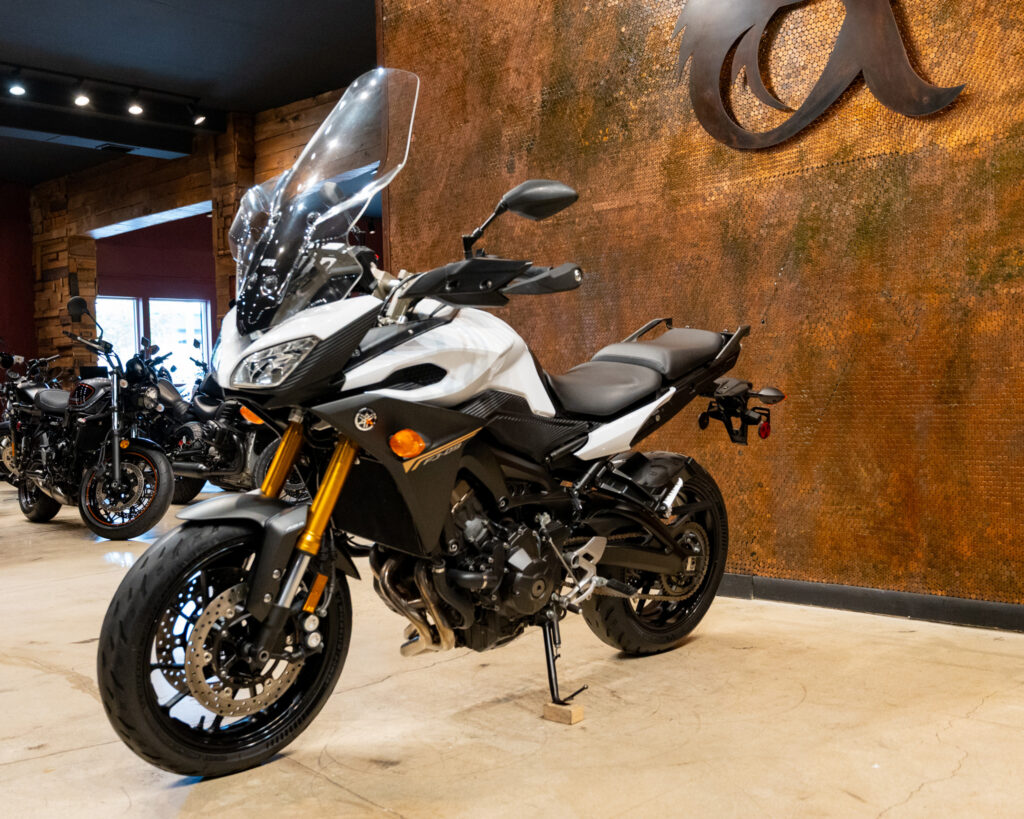2017 YAMAHA FJ-09