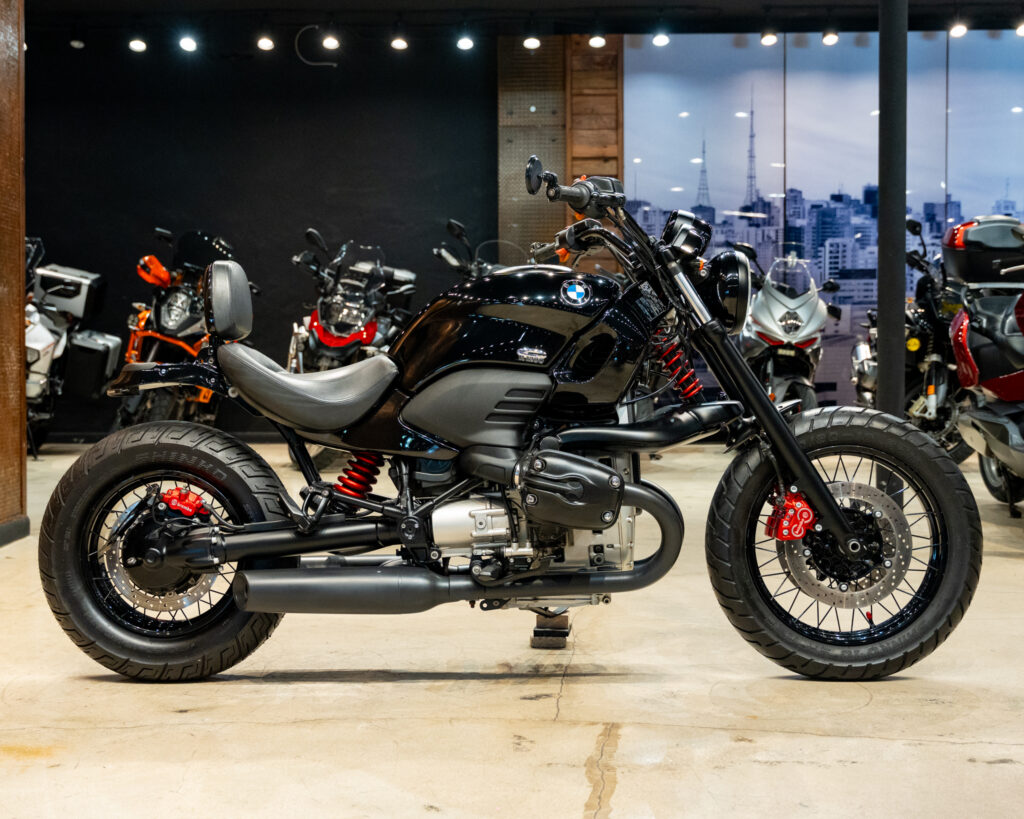 2000 BMW R1200C
