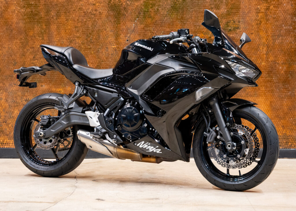 2025 KAWASAKI NINJA 650