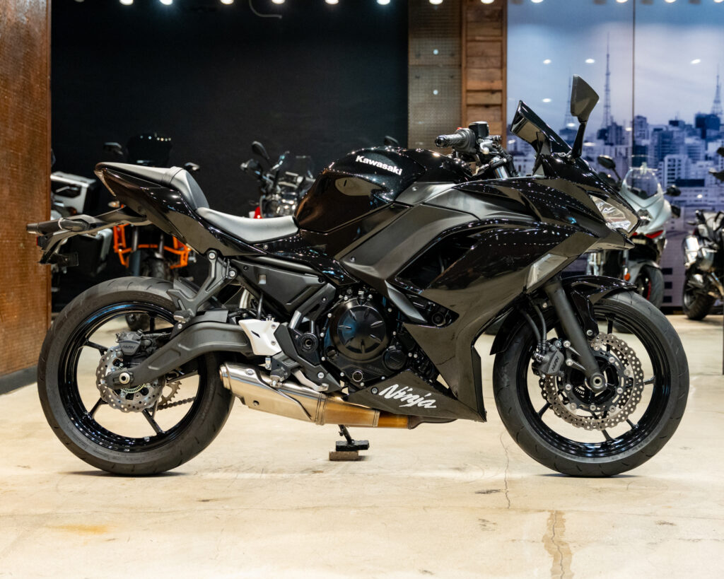 2025 KAWASAKI NINJA 650