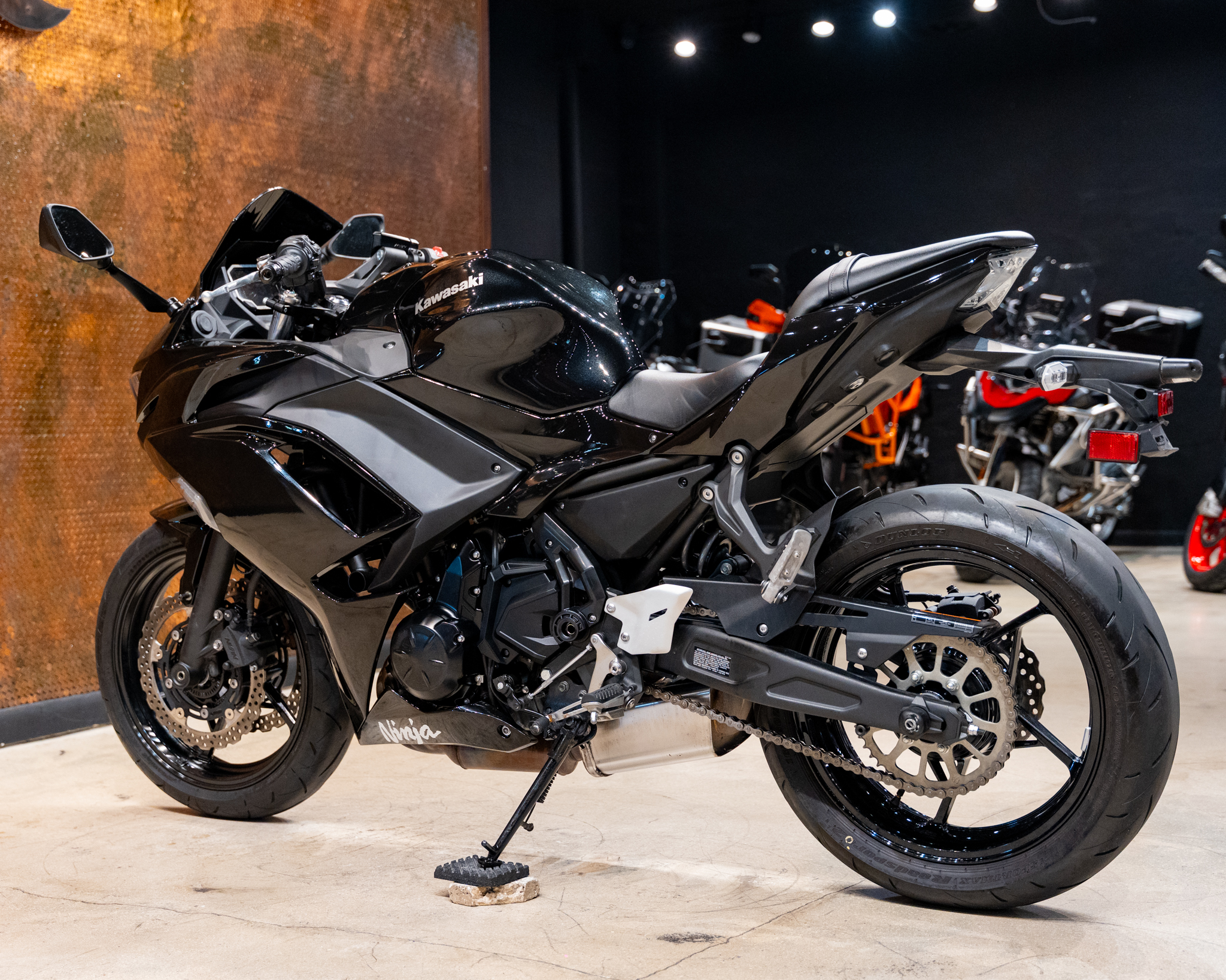 2025 KAWASAKI NINJA 650