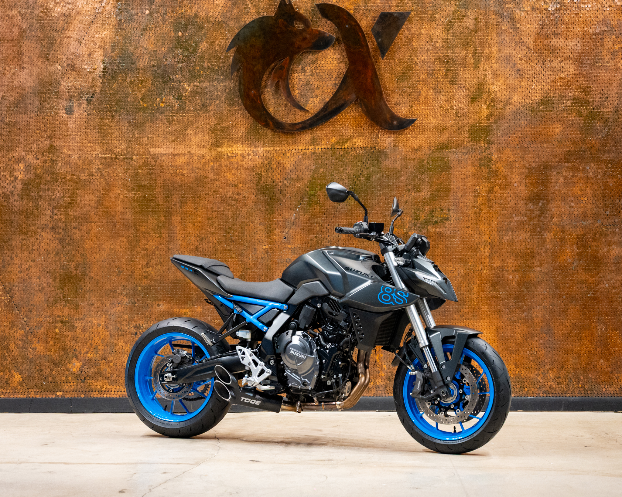 2024 SUZUKI GSX-8S