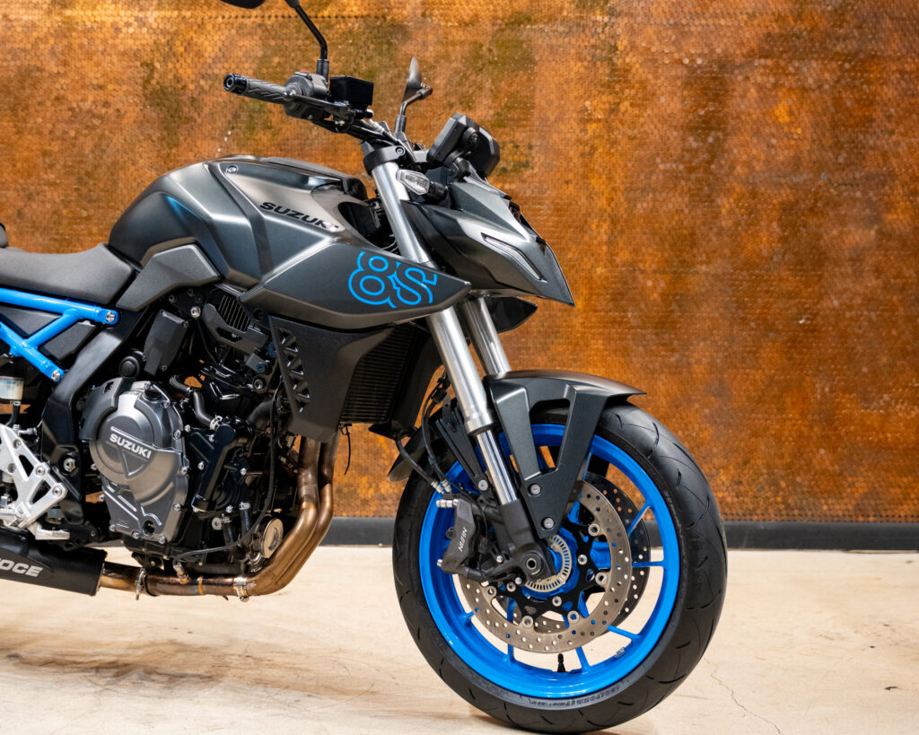 2024 SUZUKI GSX-8S