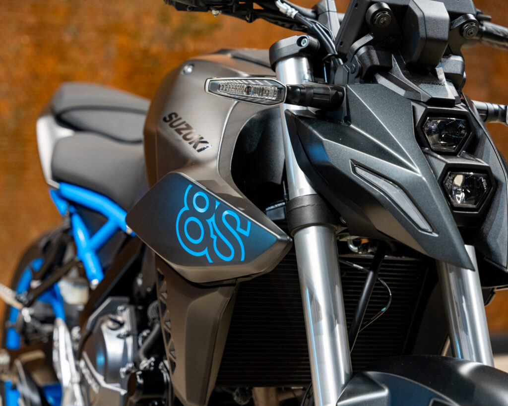 2024 SUZUKI GSX-8S