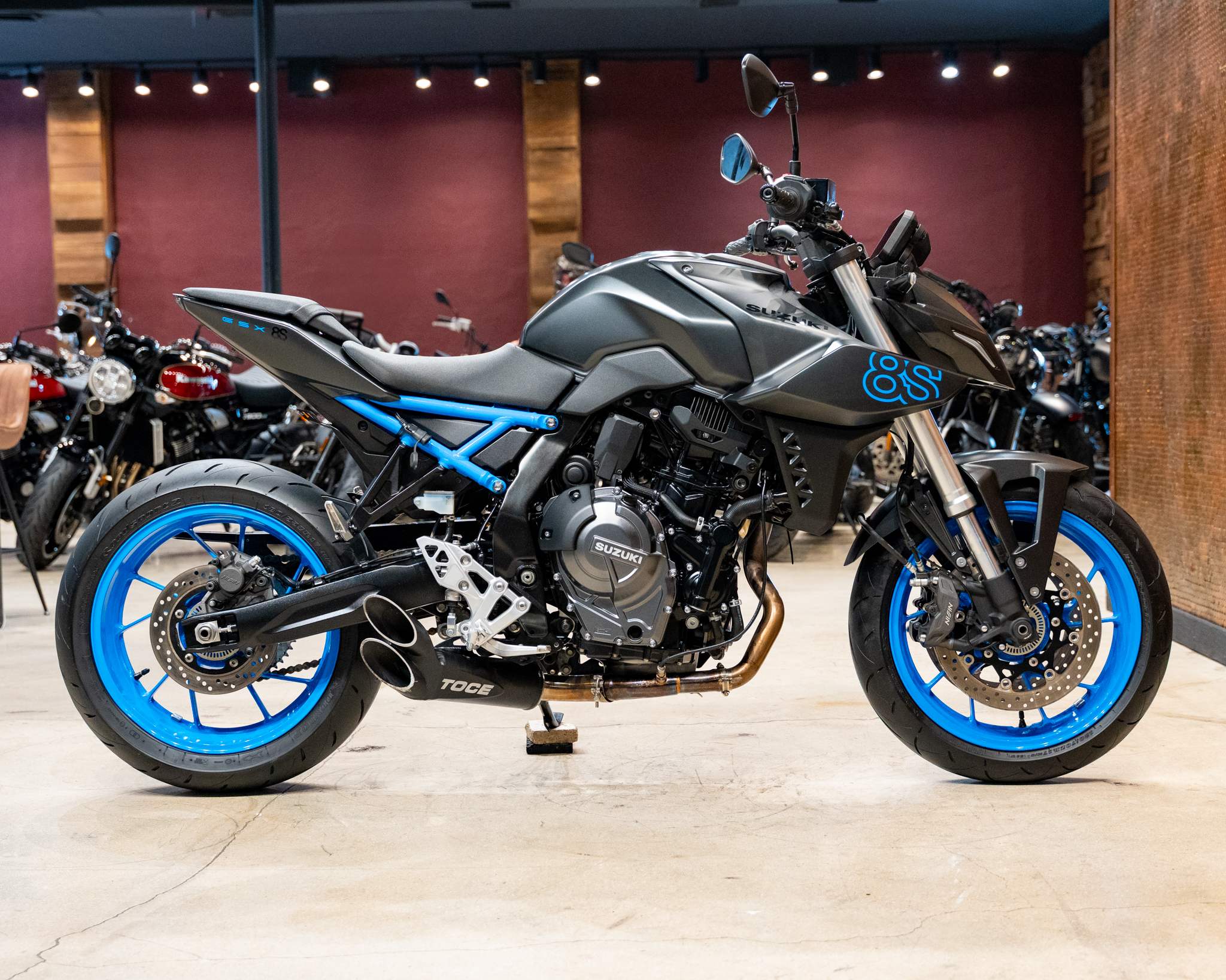 2024 SUZUKI GSX-8S