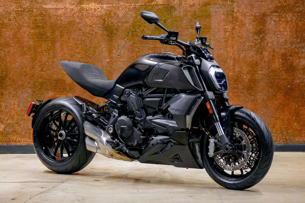 2021 DUCATI DIAVEL 1260