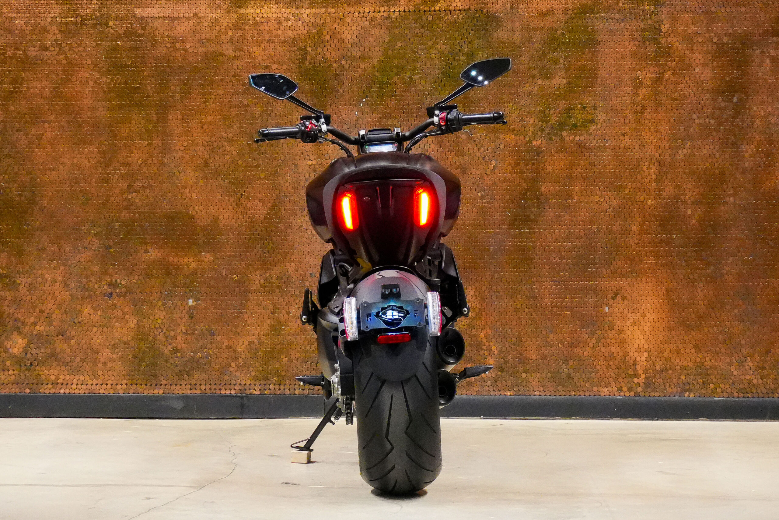 2021 DUCATI DIAVEL 1260
