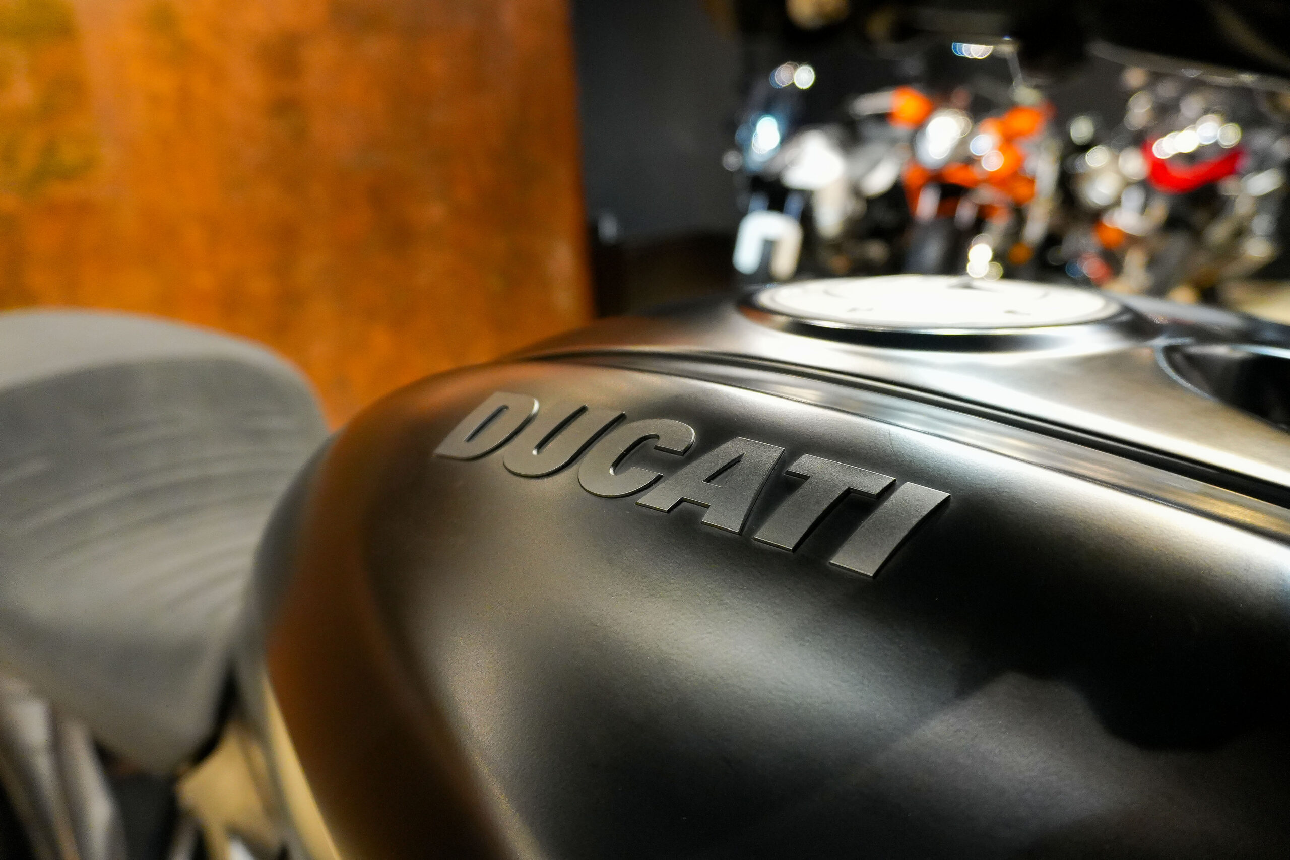 2021 DUCATI DIAVEL 1260