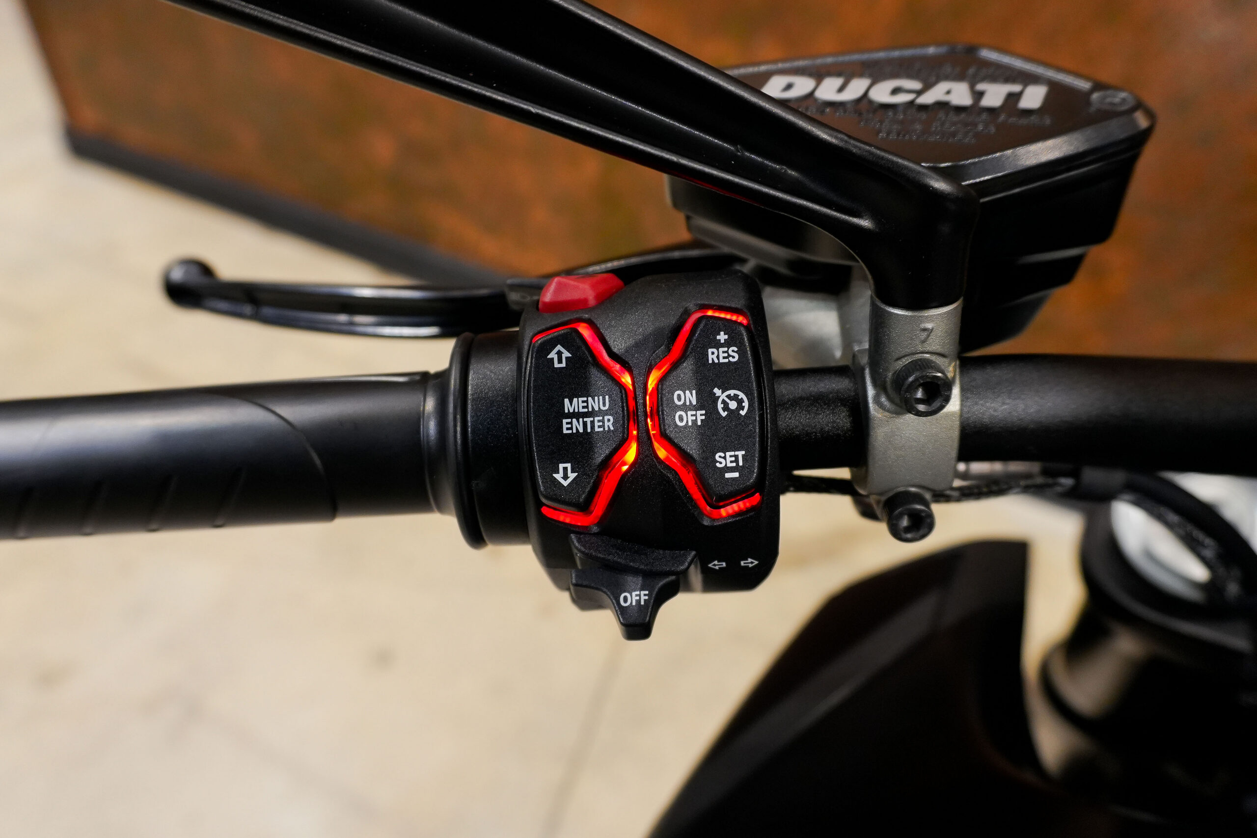 2021 DUCATI DIAVEL 1260