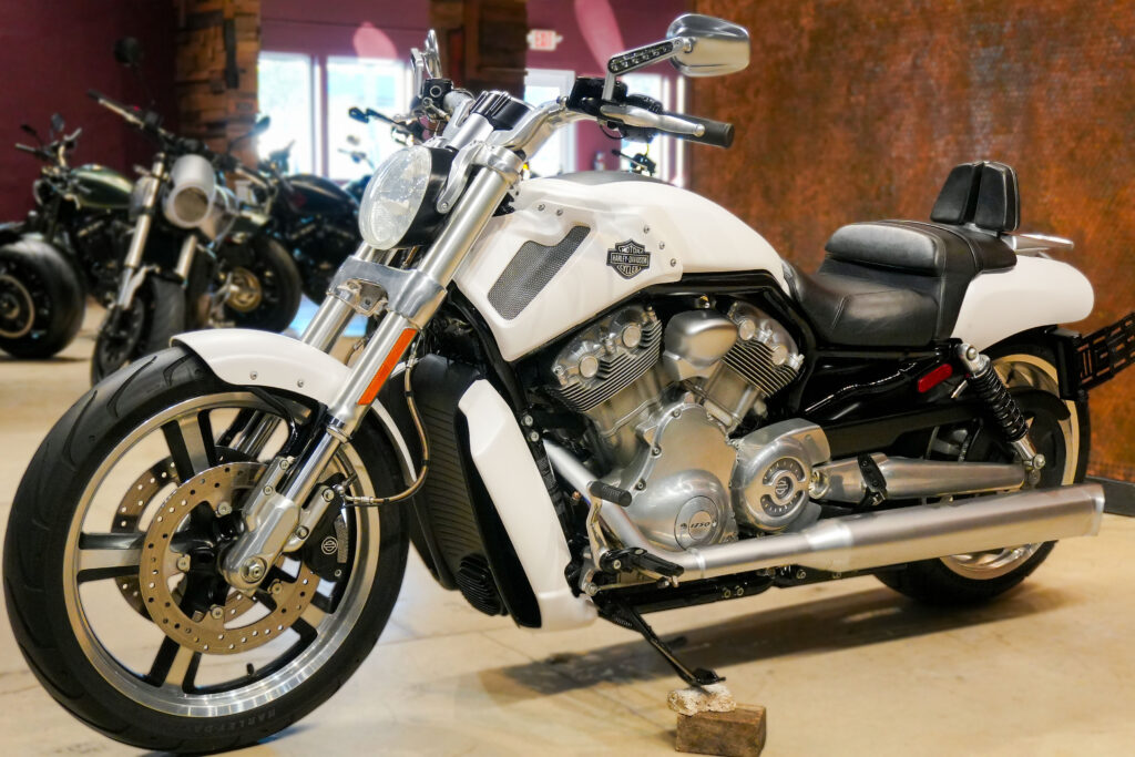 2013 HARLEY DAVIDSON V-ROD