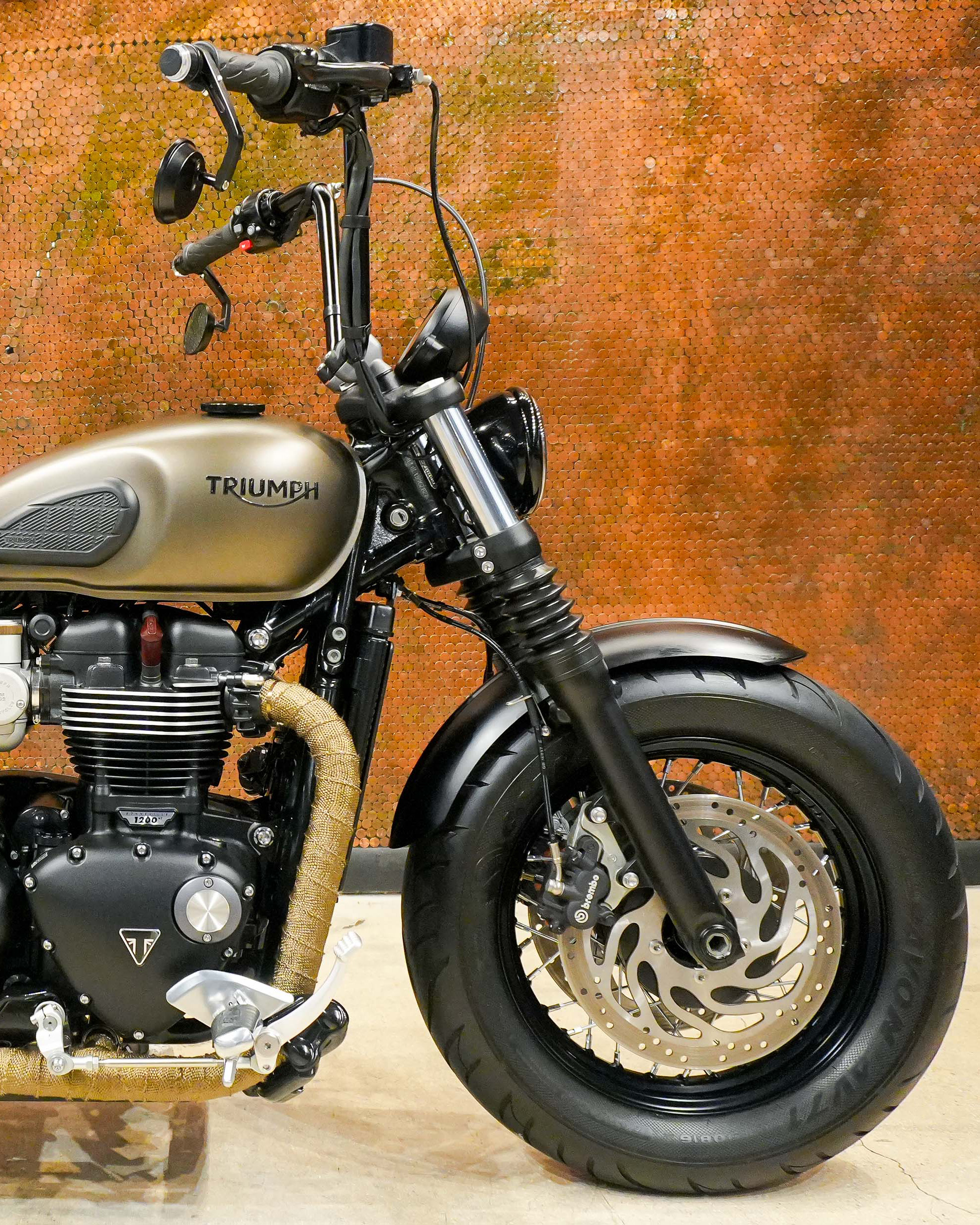 2020 TRIUMPH BONEVILLE BOBBER