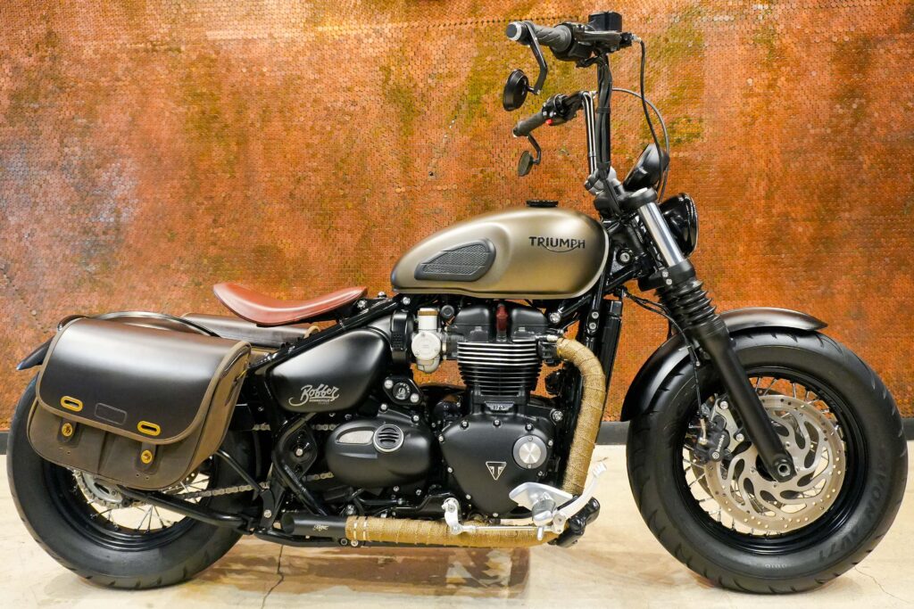 2020 TRIUMPH BONEVILLE BOBBER
