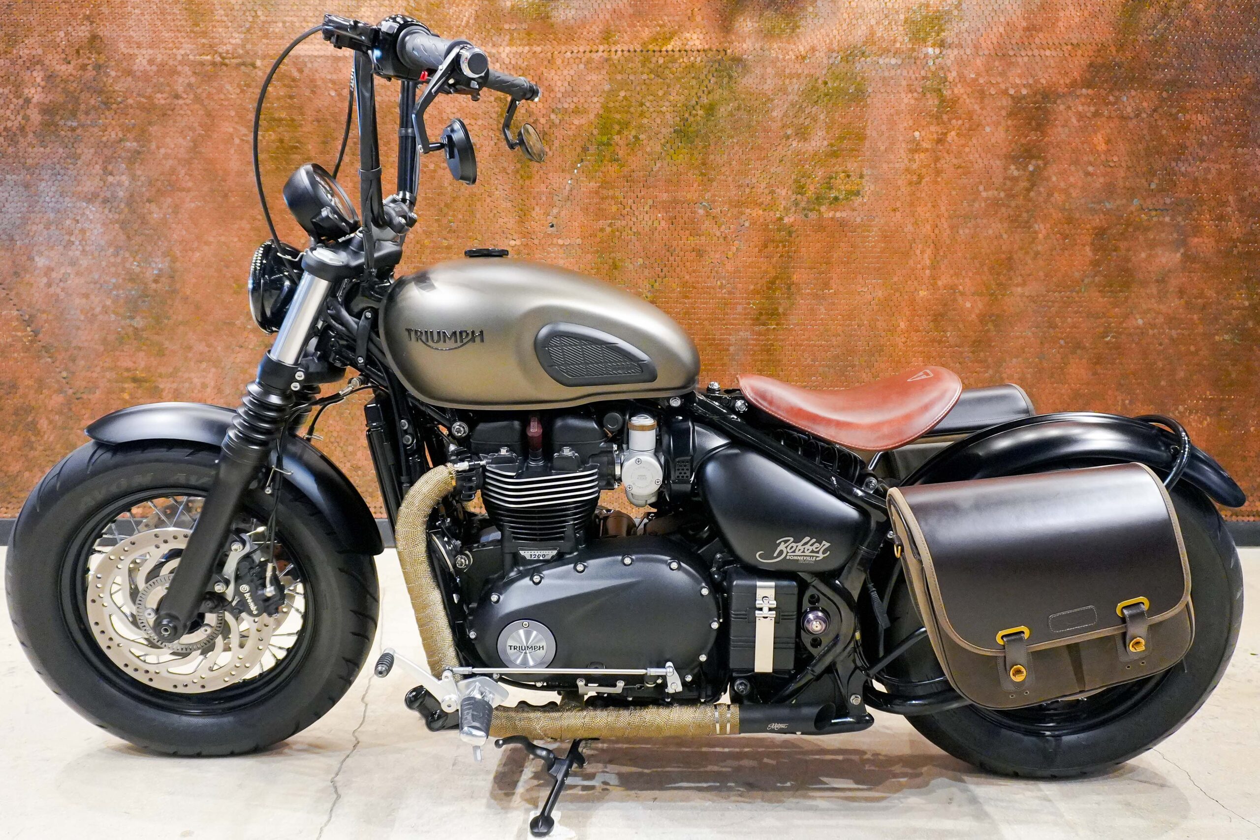 2020 TRIUMPH BONEVILLE BOBBER