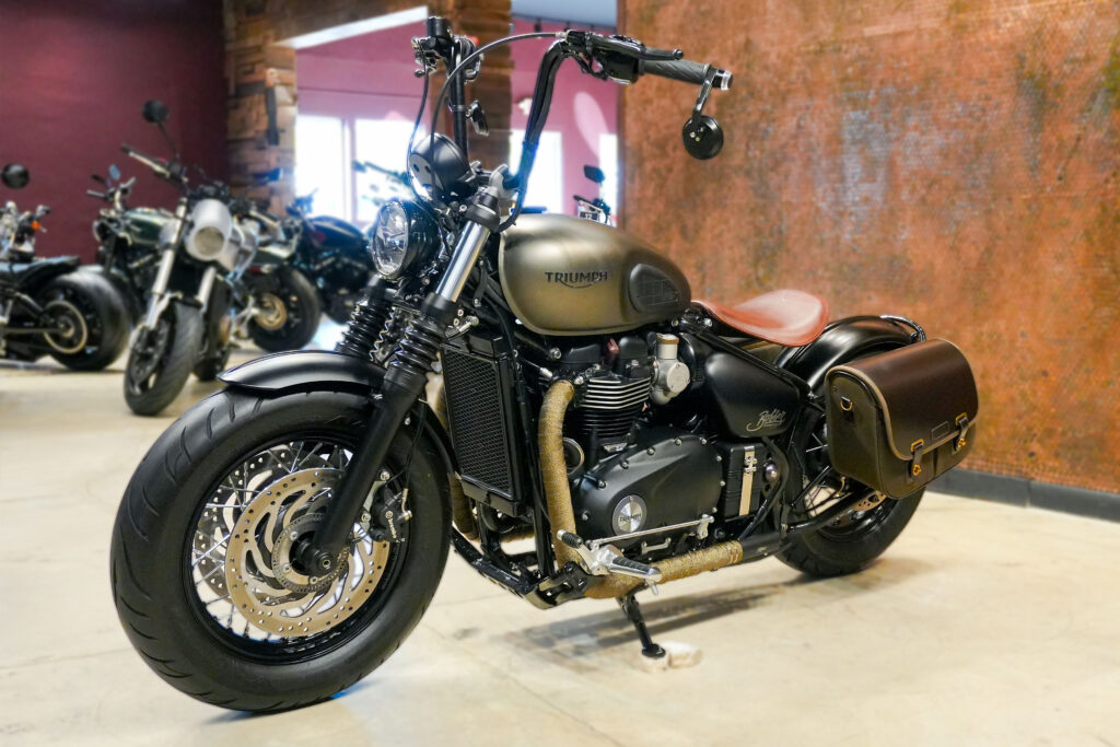 2020 TRIUMPH BONEVILLE BOBBER