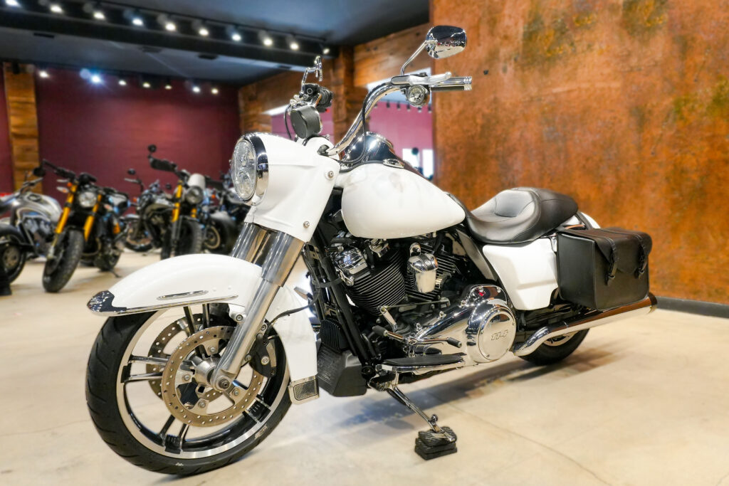 2021 HARLEY DAVIDSON ROAD KING